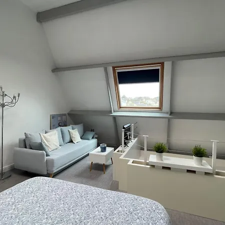 2 Near Gare De - Deauville * טרוביל-סור-מאר